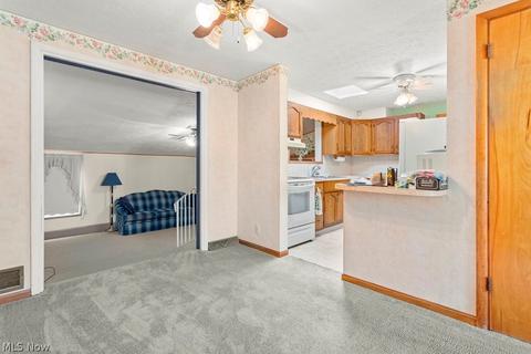 2408 G St, Lorain, OH 44052 photo 6