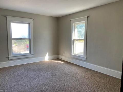 210 E Iron Ave, Dover, OH 44622 photo 11