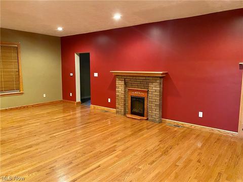 122 Mccook Ave, Dennison, OH 44621 photo 7