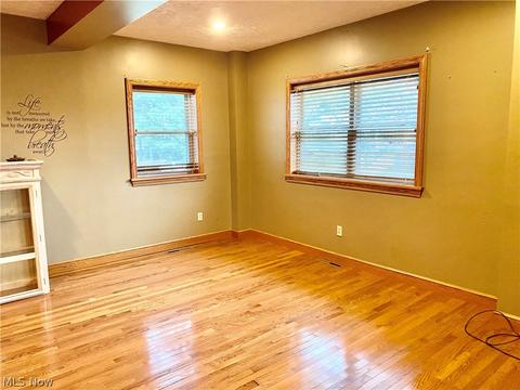 122 Mccook Ave, Dennison, OH 44621 photo 9