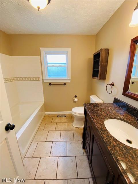 122 Mccook Ave, Dennison, OH 44621 photo 14