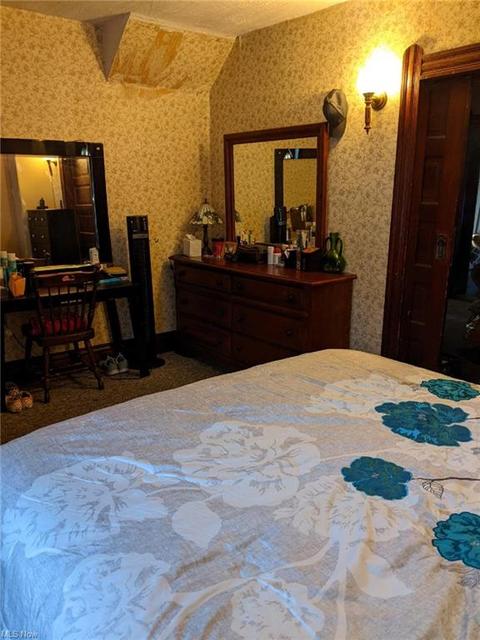 41 W Main St, Wakeman, OH 44889 photo 15