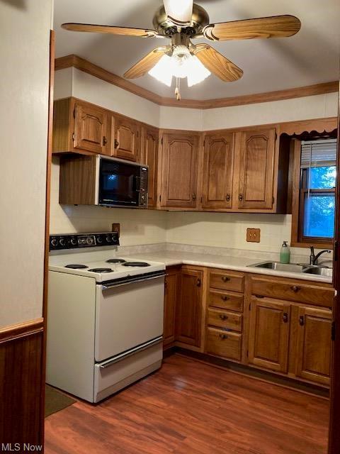 2499 Edwin Ave, Akron, OH 44314 photo 5