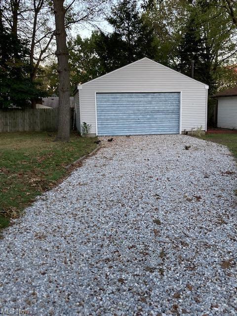 2499 Edwin Ave, Akron, OH 44314 photo 4
