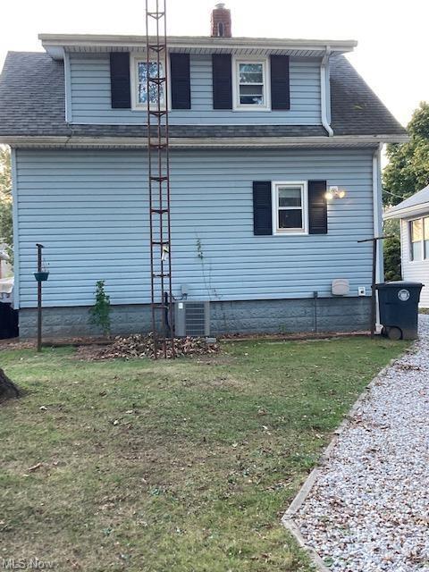 2499 Edwin Ave, Akron, OH 44314 photo 3