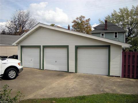 310 Bellflower Ave NW, Canton, OH 44708 photo 17