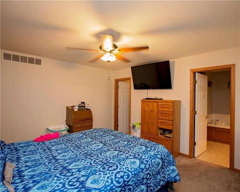40015 Ryan Ct, Elyria, OH 44035 photo 23