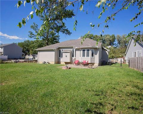 40015 Ryan Ct, Elyria, OH 44035 photo 4