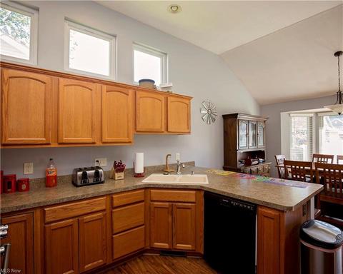 40015 Ryan Ct, Elyria, OH 44035 photo 15