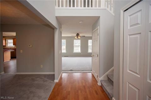 39083 Ryan Ct, Elyria, OH 44035 photo 8