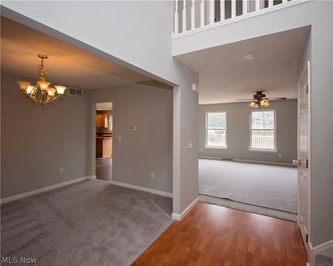 39083 Ryan Ct, Elyria, OH 44035 photo 9