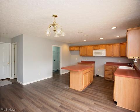 39083 Ryan Ct, Elyria, OH 44035 photo 16