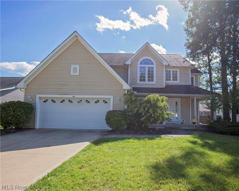 39083 Ryan Ct, Elyria, OH 44035 photo 1
