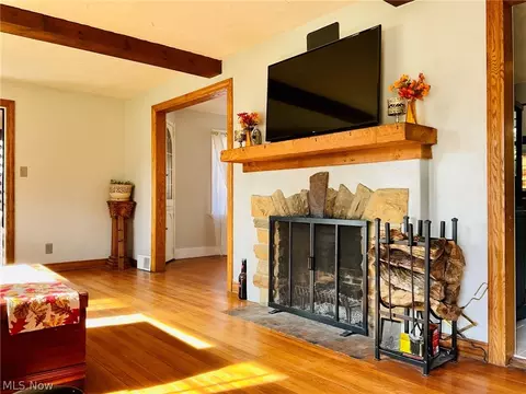 9016 Snow Rd, Parma, OH 44130 photo 21
