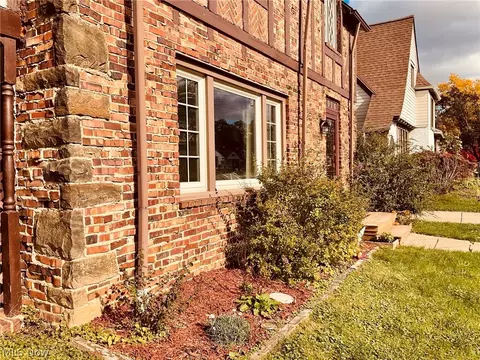 9016 Snow Rd, Parma, OH 44130 photo 32