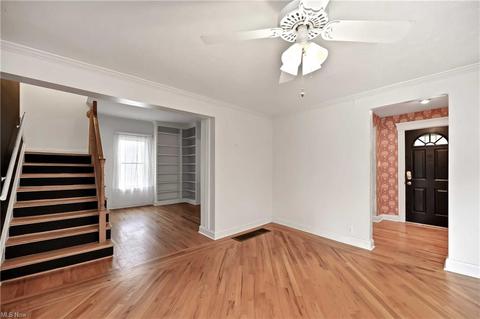 247 Ohio St, Elyria, OH 44035 photo 8