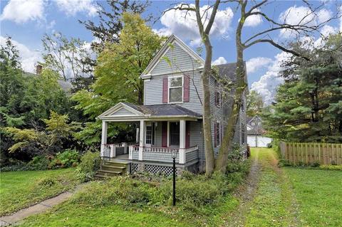 247 Ohio St, Elyria, OH 44035 photo 3