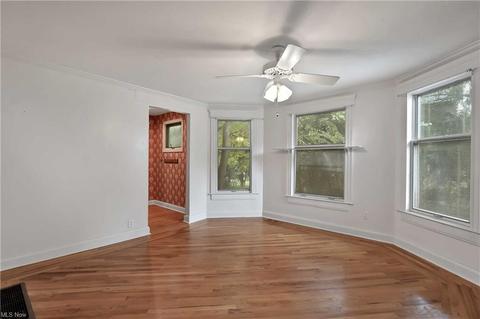 247 Ohio St, Elyria, OH 44035 photo 5