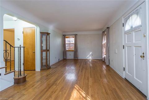 1850 E 223rd St, Euclid, OH 44117 photo 8