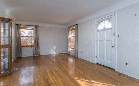 1850 E 223rd St, Euclid, OH 44117 photo 11