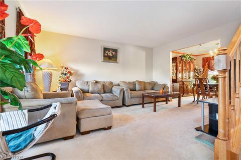 3085 Wickford Ave NW, Canton, OH 44708 photo 7