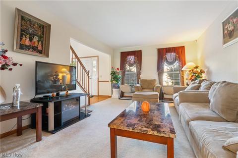 3085 Wickford Ave NW, Canton, OH 44708 photo 8