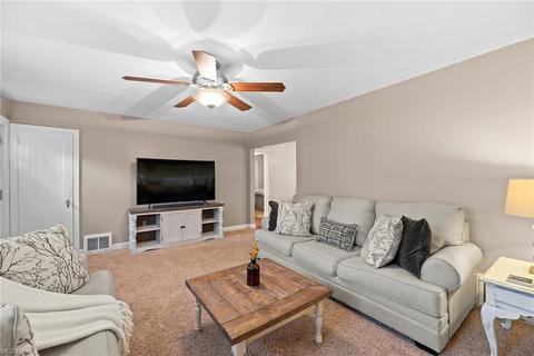4949 Barrie St NW, Canton, OH 44708 photo 6