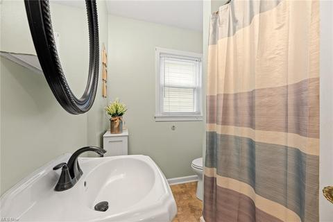 4949 Barrie St NW, Canton, OH 44708 photo 13