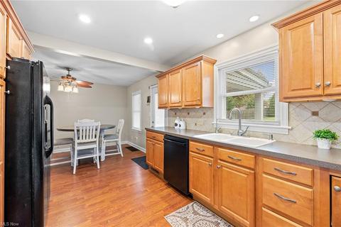 4949 Barrie St NW, Canton, OH 44708 photo 10