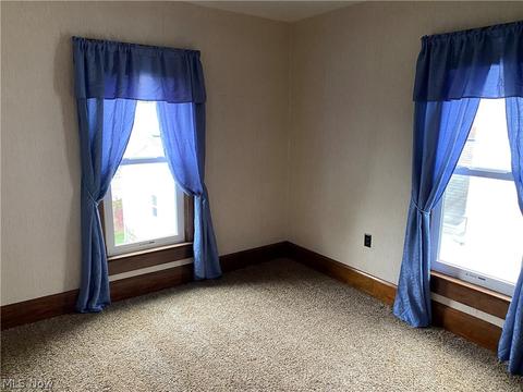 321 Spring St, Dennison, OH 44621 photo 10