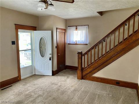 321 Spring St, Dennison, OH 44621 photo 4