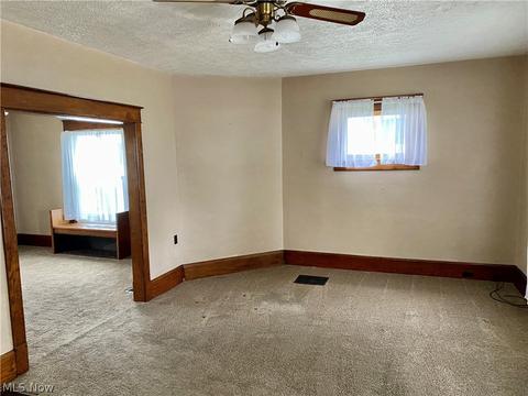 321 Spring St, Dennison, OH 44621 photo 6