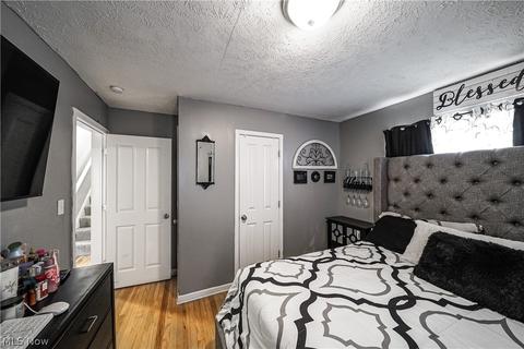 21418 Raymond St, Maple Heights, OH 44137 photo 12