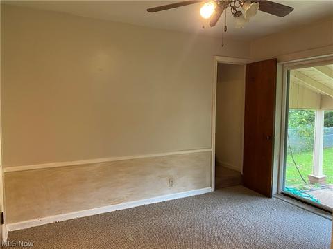 94 Helena Dr, Struthers, OH 44471 photo 8