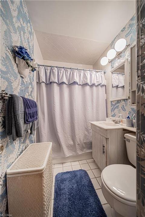 267 E 255th St, Euclid, OH 44132 photo 8
