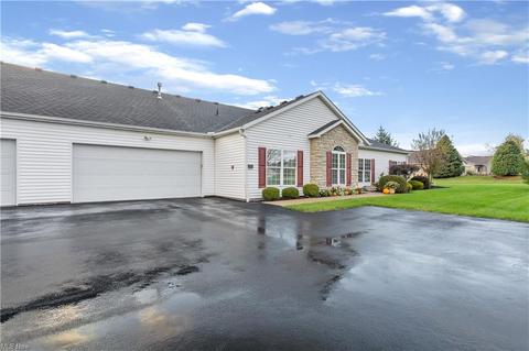 6946 Knight Ave NW, Canton, OH 44708 photo 2