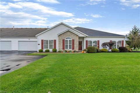 6946 Knight Ave NW, Canton, OH 44708 photo 1