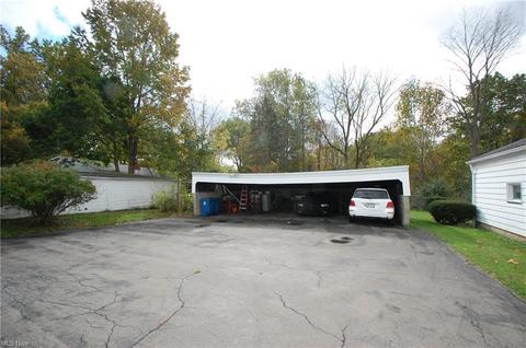 407 Old Shay Ln, Boardman, OH 44512 photo 12
