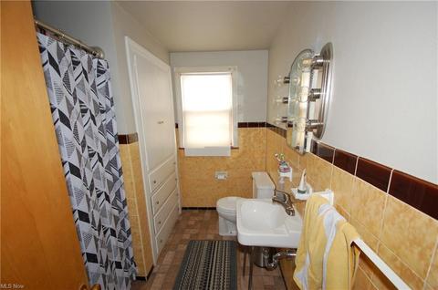 407 Old Shay Ln, Boardman, OH 44512 photo 10