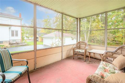 1231 E River St, Elyria, OH 44035 photo 9
