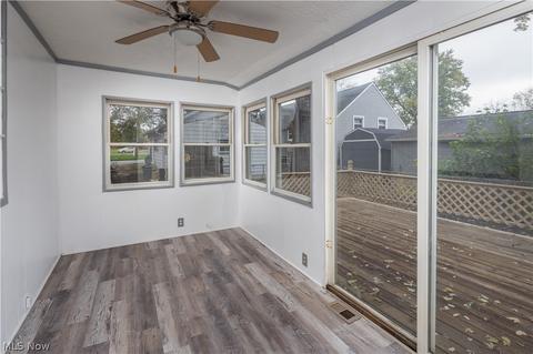3300 Root Ave NE, Canton, OH 44705 photo 9