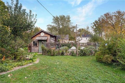 49 Spring St, Oberlin, OH 44074 photo 3