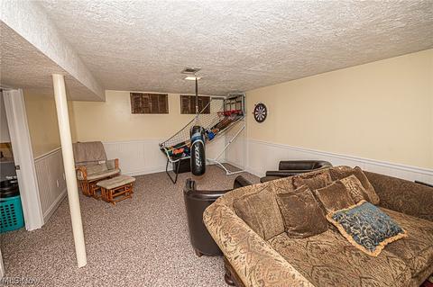 32223 Dickerson Rd, Willowick, OH 44095 photo 23