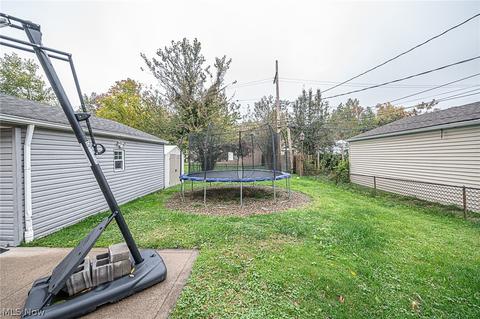 32223 Dickerson Rd, Willowick, OH 44095 photo 31