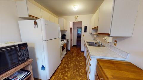 1817 Drenik Dr, Wickliffe, OH 44092 photo 7