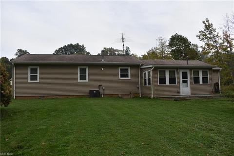 3909 Rosalind Dr, Rootstown, OH 44272 photo 2