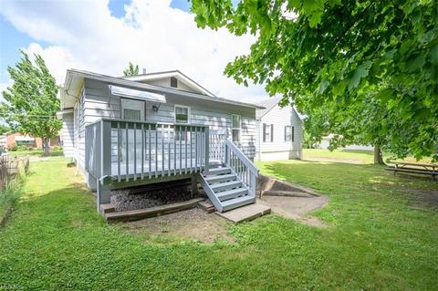 1073 Dayton St, Akron, OH 44310 photo 27
