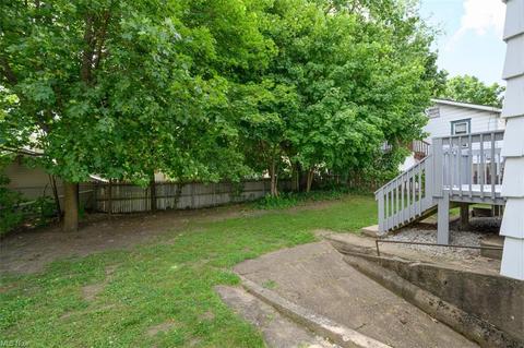 1073 Dayton St, Akron, OH 44310 photo 28