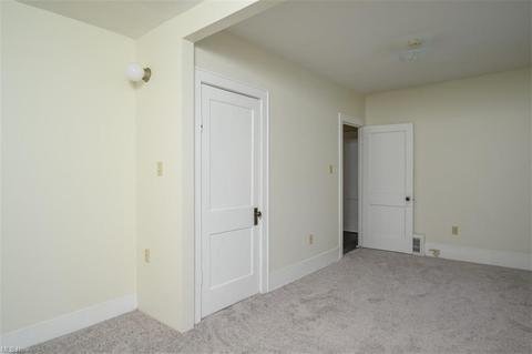 1073 Dayton St, Akron, OH 44310 photo 15