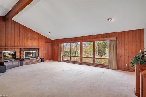 135 Eldridge Rd, Aurora, OH 44202 photo 4